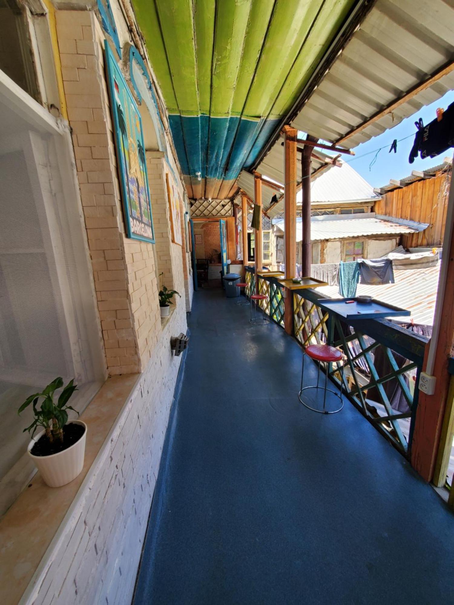 El Hostal Tbilisi Zewnętrze zdjęcie
